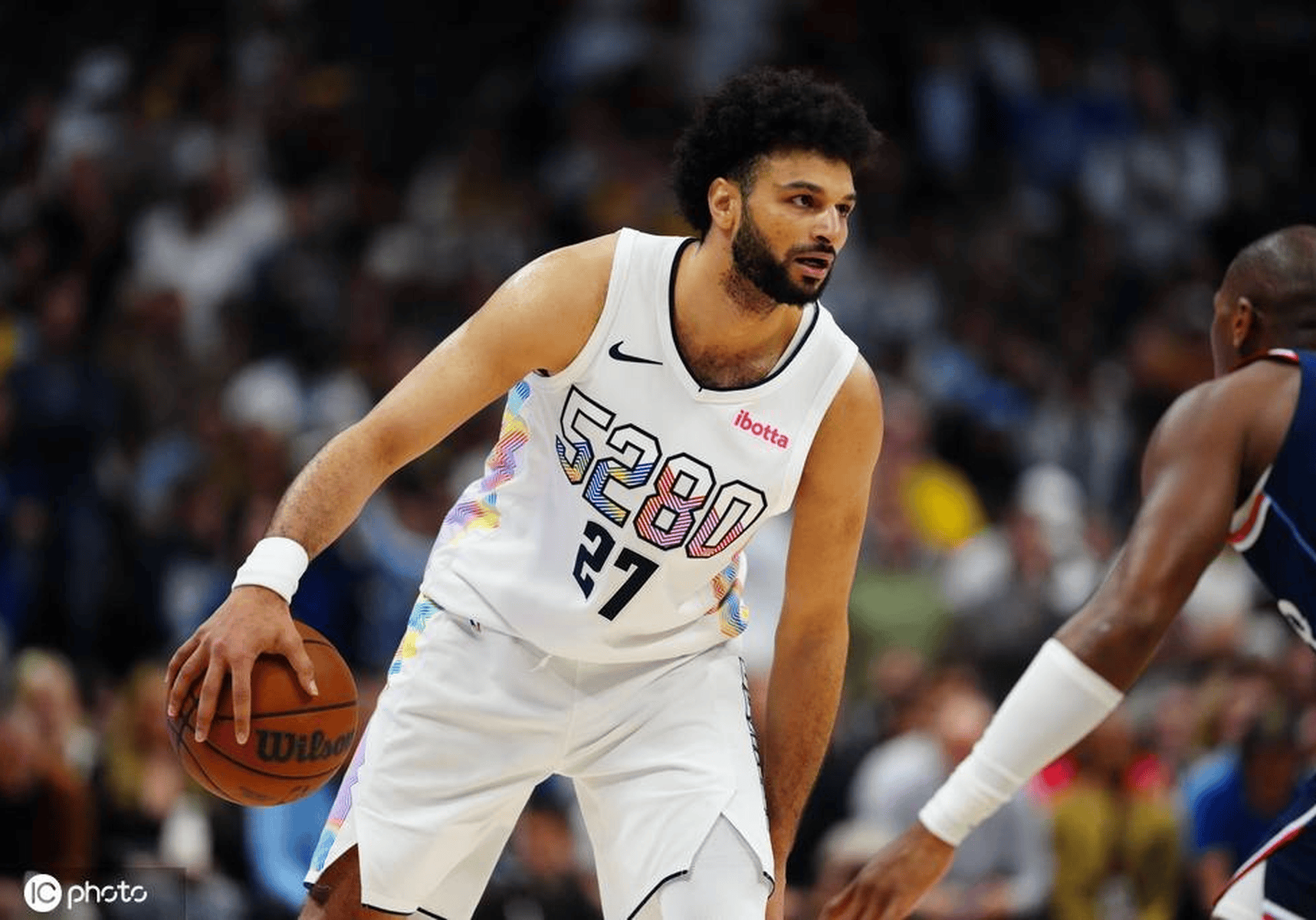 九游-穆雷连续十场比赛得分超过战术调整，美国队不断突破！全场沸腾不已的简单介绍-九游